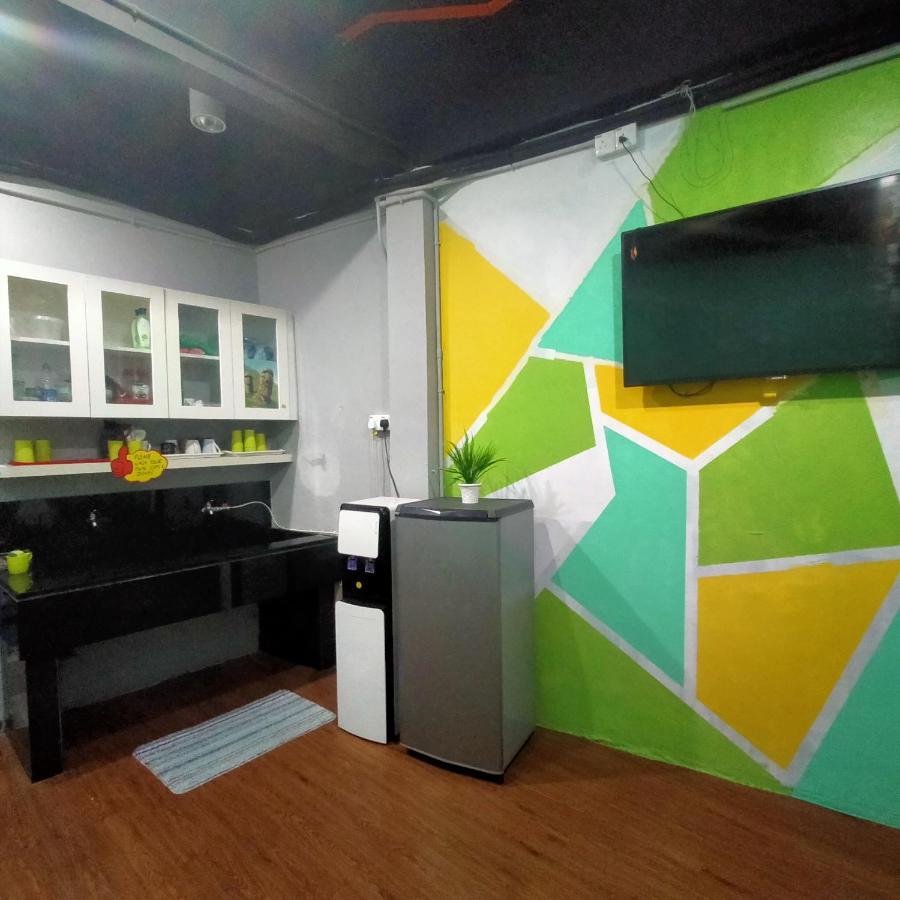 Joka-Joka Guesthouse Malacca Buitenkant foto