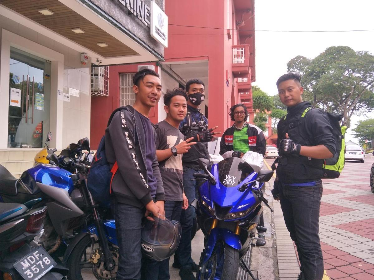 Joka-Joka Guesthouse Malacca Buitenkant foto