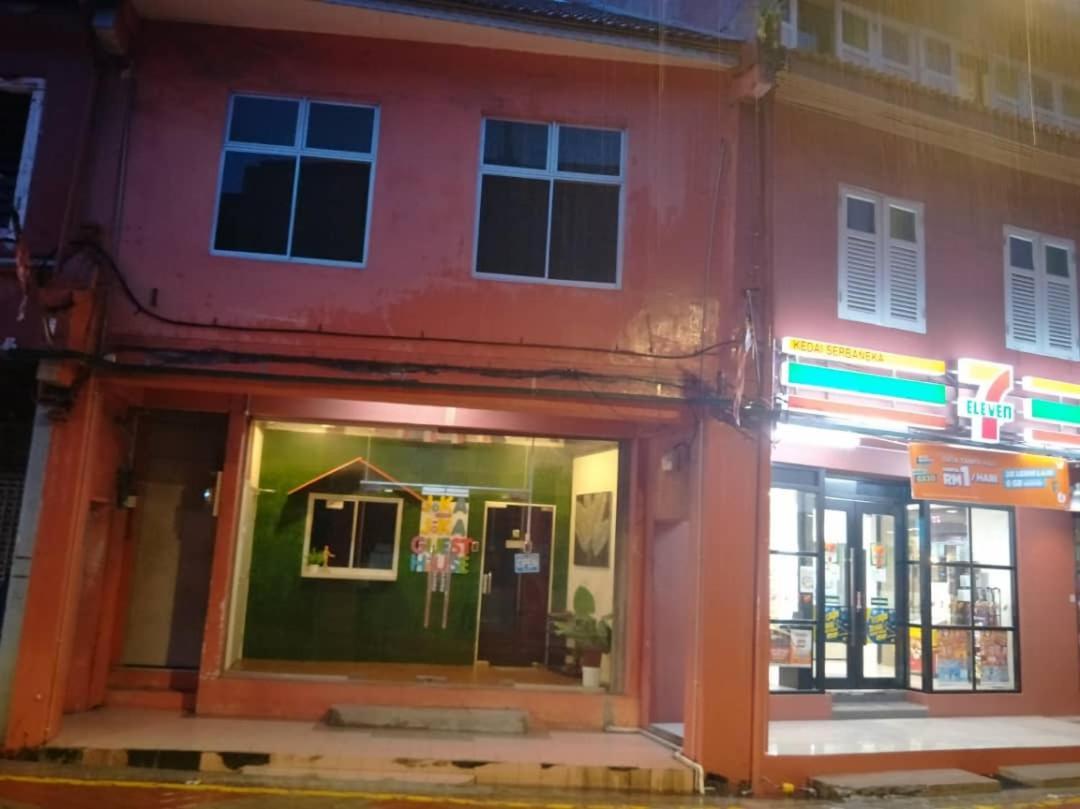 Joka-Joka Guesthouse Malacca Buitenkant foto