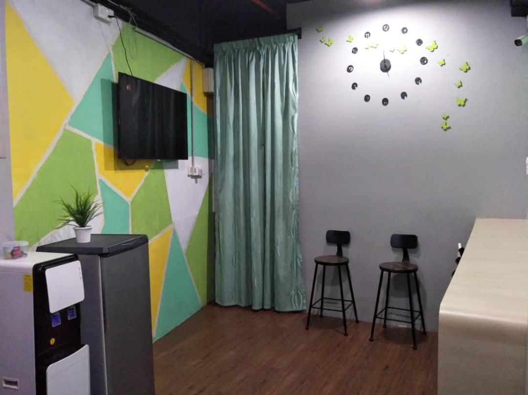 Joka-Joka Guesthouse Malacca Buitenkant foto