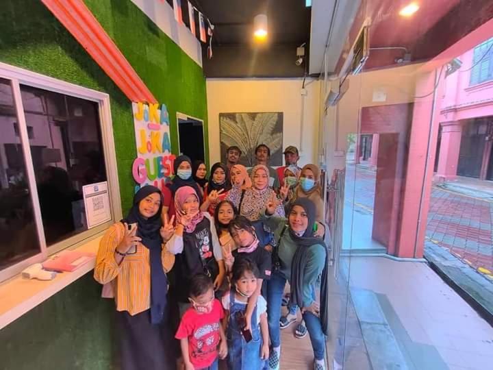 Joka-Joka Guesthouse Malacca Buitenkant foto
